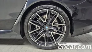 BMW M5, 2026 — миниатюра 7