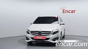 Mercedes-Benz B-Class, 2018 — миниатюра 3