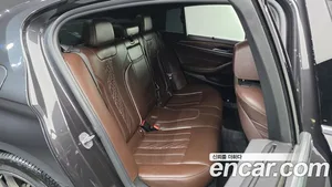 BMW 5-Series, 2018 — миниатюра 11