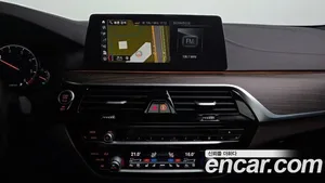BMW 5-Series, 2018 — миниатюра 13