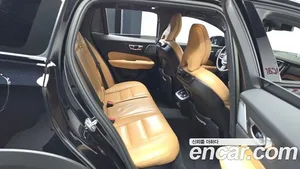 Volvo V60, 2023 — миниатюра 17
