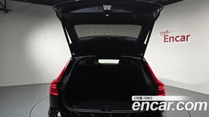 Volvo V60, 2023 — миниатюра 25