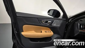 Volvo V60, 2023 — миниатюра 14