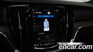 Volvo V60, 2023 — миниатюра 30