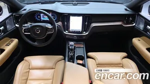 Volvo S60, 2024 — миниатюра 7