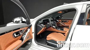 Mercedes-Benz S-Class, 2024 — миниатюра 13