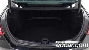 Mercedes-Benz C-Class, 2025 — миниатюра 11