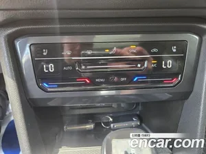 Volkswagen Tiguan, 2023 — миниатюра 17