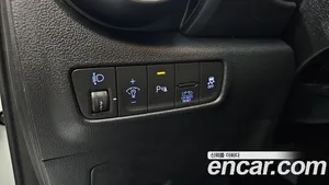 Hyundai Kona, 2023 — миниатюра 16