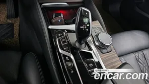 BMW Gran Turismo, 2023 — миниатюра 9