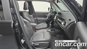 Jeep Renegade, 2022 — миниатюра 17