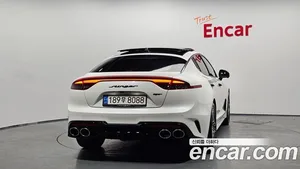 Kia Stinger, 2022 — миниатюра 4