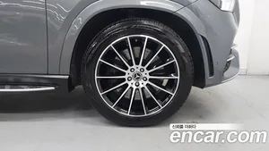 Mercedes-Benz GLE-Class, 2022 — миниатюра 5