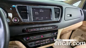 Kia Carnival, 2018 — миниатюра 20