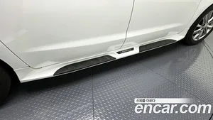 Kia Carnival, 2018 — миниатюра 32