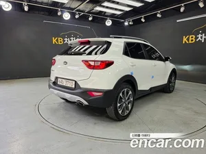 Kia Stonic, 2018 — миниатюра 8