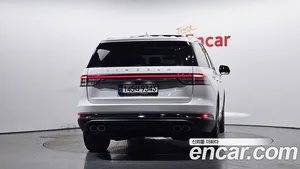 Lincoln Aviator, 2021 — миниатюра 4