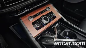 Lincoln Aviator, 2021 — миниатюра 9
