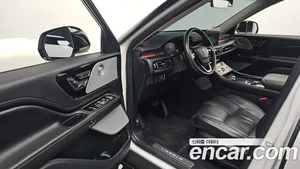 Lincoln Aviator, 2021 — миниатюра 10