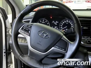 Hyundai Avante, 2016 — миниатюра 8