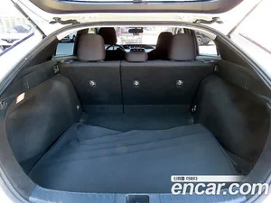 Toyota Prius, 2018 — миниатюра 16