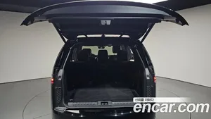 Land Rover Discovery, 2023 — миниатюра 24