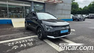 Kia Niro, 2023 — миниатюра 3