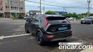 Kia Niro, 2023 — миниатюра 4