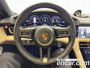 Porsche Taycan, 2023 — миниатюра 12