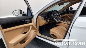 Porsche Panamera, 2018 — миниатюра 13
