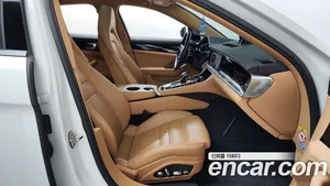Porsche Panamera, 2018 — миниатюра 16