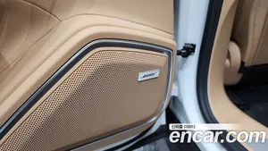 Porsche Panamera, 2018 — миниатюра 35