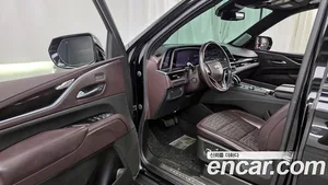 Cadillac Escalade, 2021 — миниатюра 13