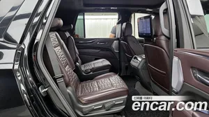 Cadillac Escalade, 2021 — миниатюра 18