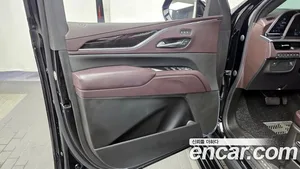 Cadillac Escalade, 2021 — миниатюра 14