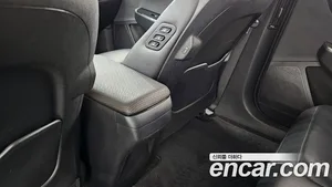 Kia EV6, 2023 — миниатюра 28