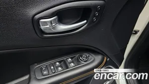 Jeep Compass, 2021 — миниатюра 16