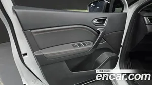Renault Captur, 2020 — миниатюра 13