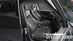 Mini Countryman, 2023 — миниатюра 12