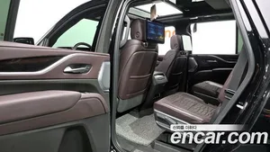 Cadillac Escalade, 2023 — миниатюра 11