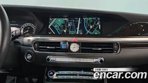Genesis G90, 2019 — миниатюра 13