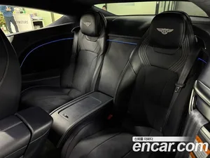 Bentley Continental, 2023 — миниатюра 15