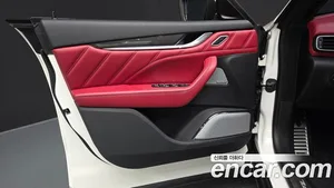 Maserati Levante, 2020 — миниатюра 13