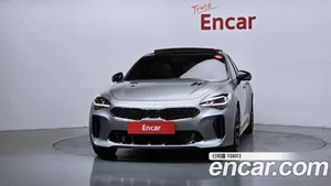 Kia Stinger, 2023 — миниатюра 3
