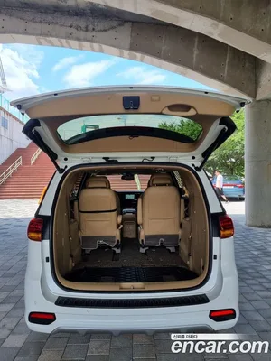 Kia Carnival, 2018 — миниатюра 20