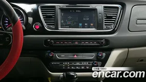 Kia Carnival, 2015 — миниатюра 15