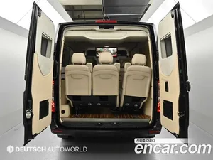 Mercedes-Benz Sprinter, 2020 — миниатюра 19