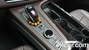 Cadillac Escalade, 2022 — миниатюра 9