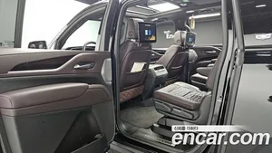 Cadillac Escalade, 2022 — миниатюра 11