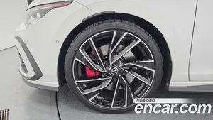 Volkswagen Golf, 2024 — миниатюра 5